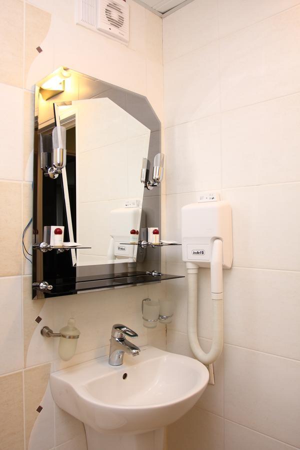 Slavinasport Hotel Zhlobin Εξωτερικό φωτογραφία