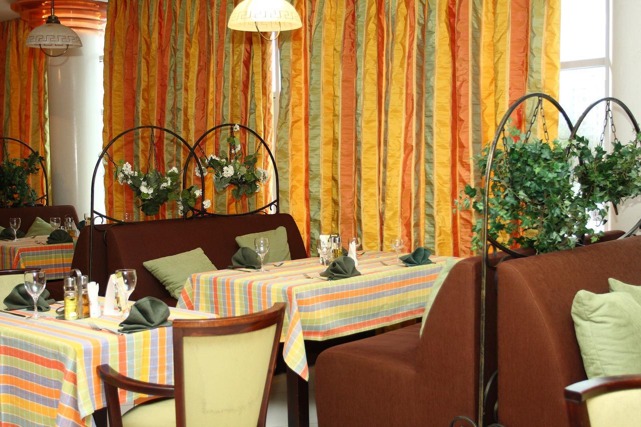Slavinasport Hotel Zhlobin Εξωτερικό φωτογραφία